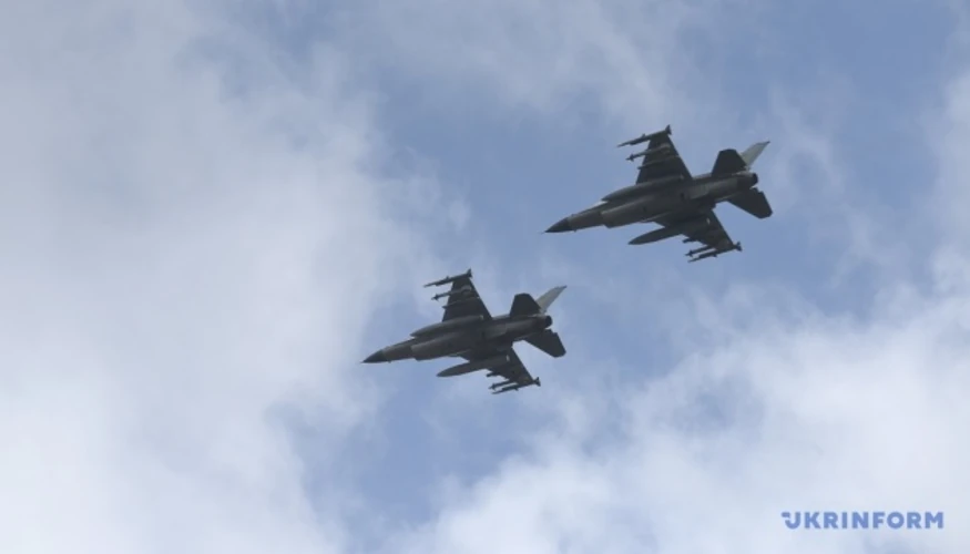 Винищувач F-16 Повітряних сил Румунії