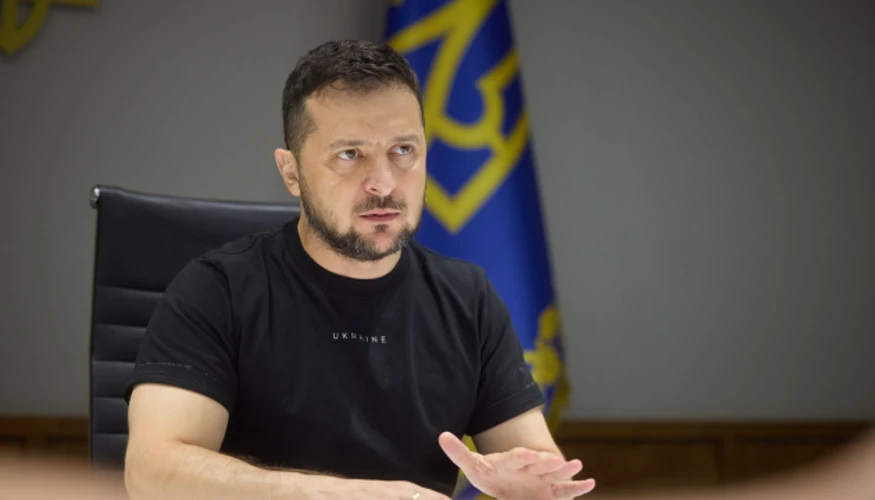 Російський літак Су-24М на аеродромі Саки в окупованому Криму (скриншот відео Міноборони Росії / Telegram).
