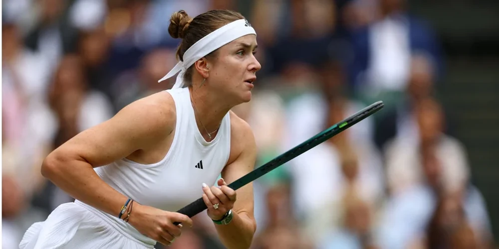 Еліна Світоліна святкує перемогу на турнірі WTA 1000 у Торонто