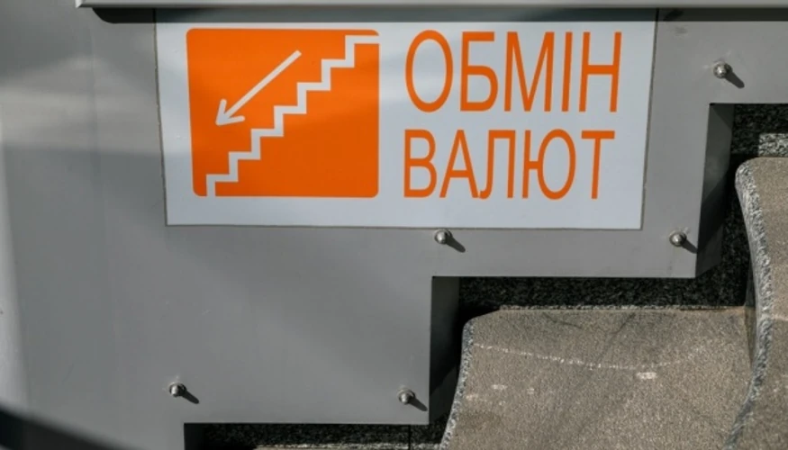 Курси 23 вересня: пояснення в одному матеріалі — офіційні, банківські, карткові