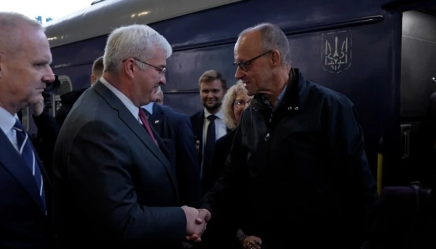 Канцлер Німеччини Фрідріх Мерц прибув із неоголошеним візитом до Києва