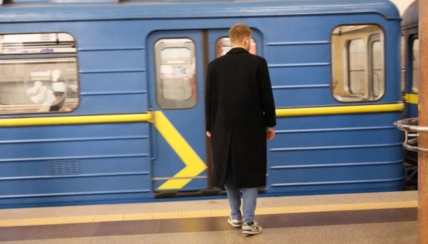 У Києві відновили рух метро на всіх лініях після зупинки 8 жовтня